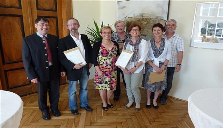 Dekretübergaben und Auszeichnungen an Lehrpersonen